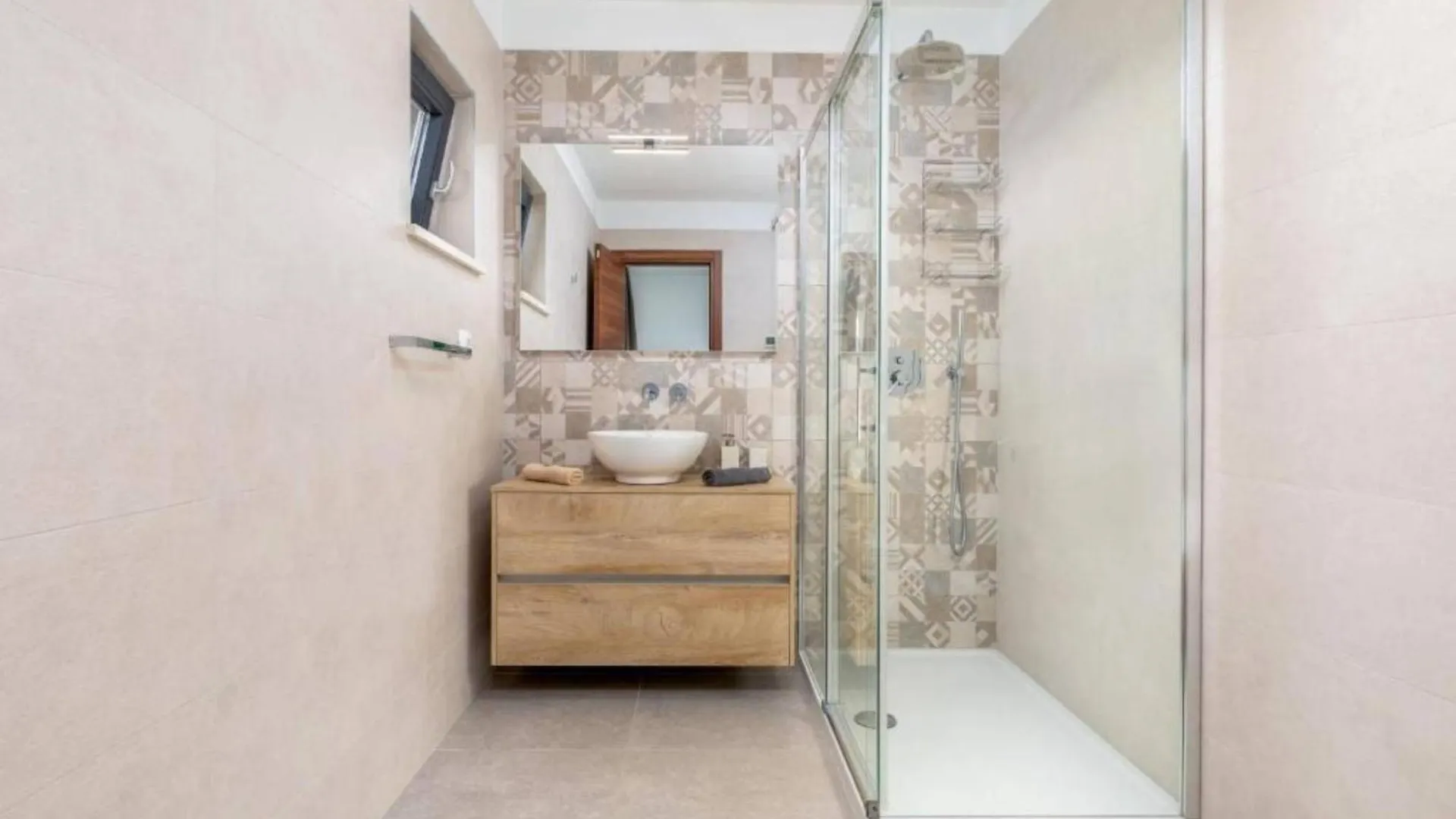 Elegant Villa With Pool And Sauna Rasa Хорватия